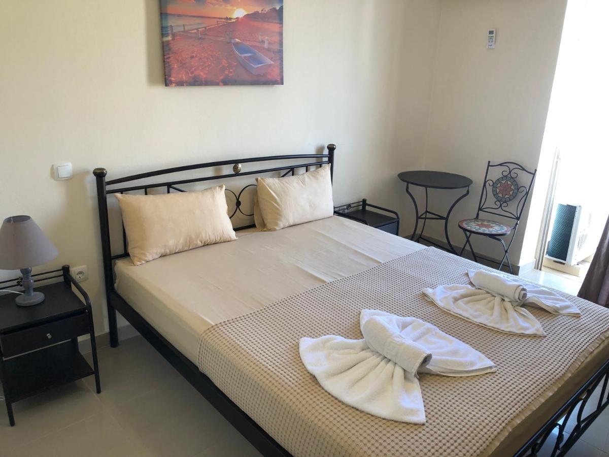 Nikolakakis Rooms Lavrio Ngoại thất bức ảnh