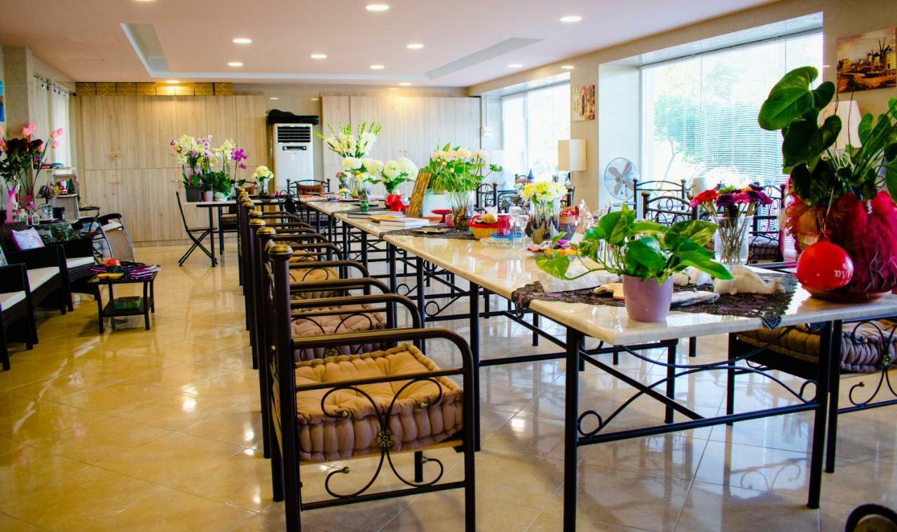 Nikolakakis Rooms Lavrio Ngoại thất bức ảnh
