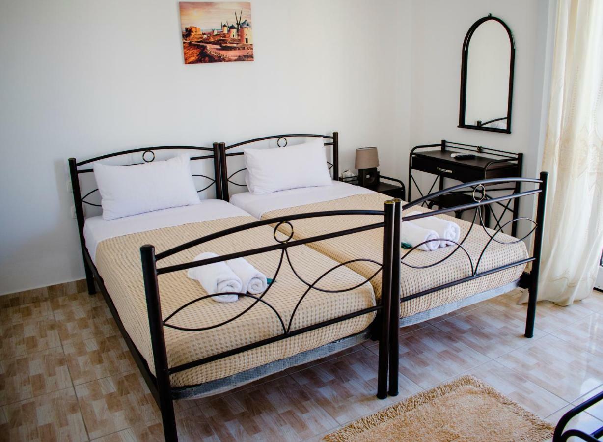 Nikolakakis Rooms Lavrio Ngoại thất bức ảnh