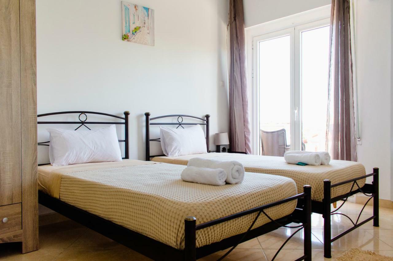 Nikolakakis Rooms Lavrio Ngoại thất bức ảnh